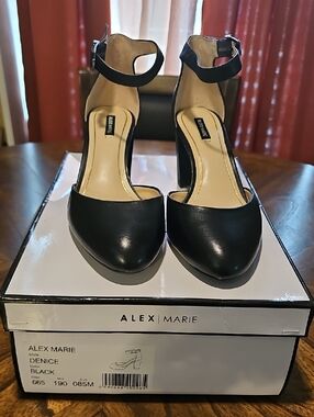 Alex Marie Black Ankle-Strap Pointed-Toe Pumps